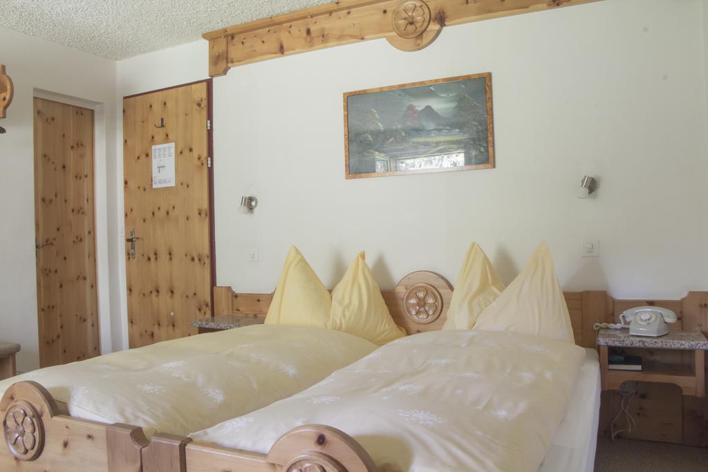 Hotel Waldhaus Bettmeralp Room photo